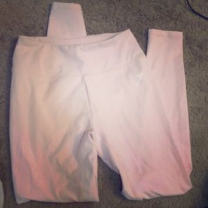 Gymshark pink leggings size medium never worn!!!